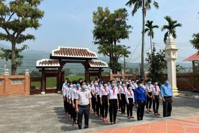 Chào mừng kỷ niệm 91 năm ngày thành lập Đoàn TNCS Hồ Chí Minh